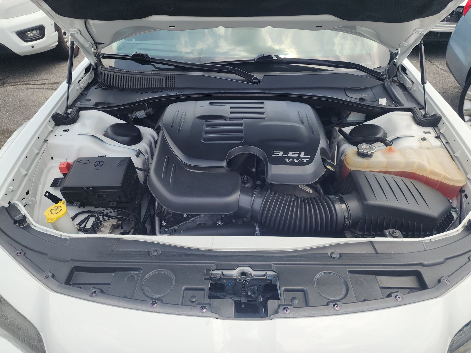 2021 Chrysler 300 Touring L RWD