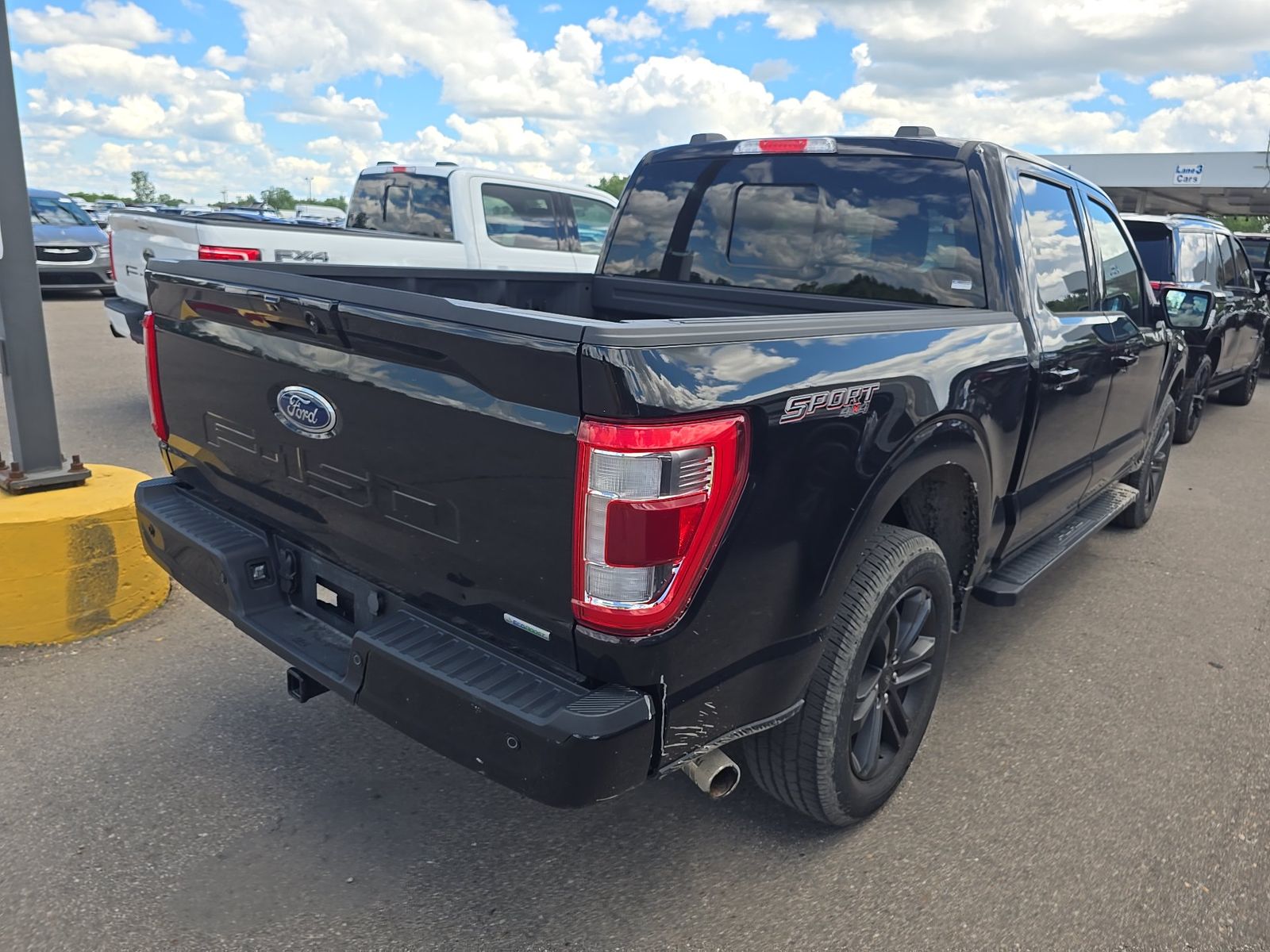 2023 Ford F-150 Lariat AWD