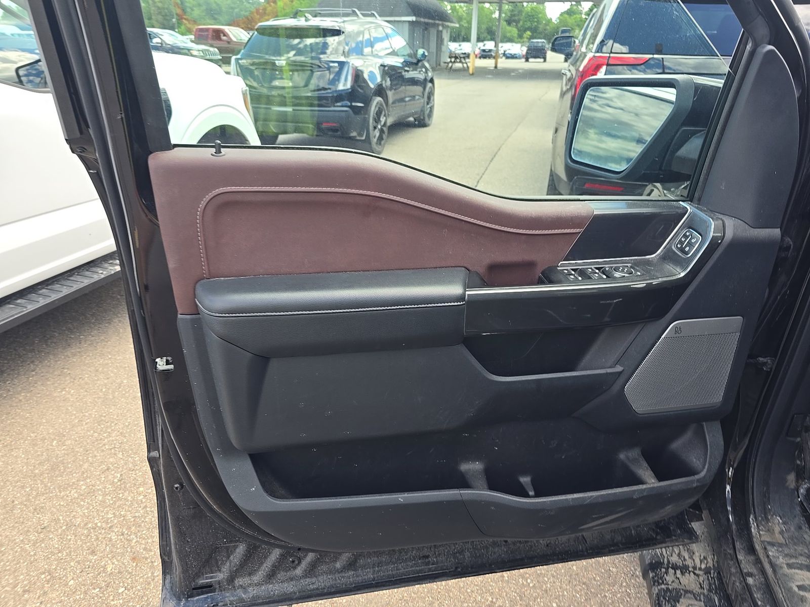 2023 Ford F-150 Lariat AWD