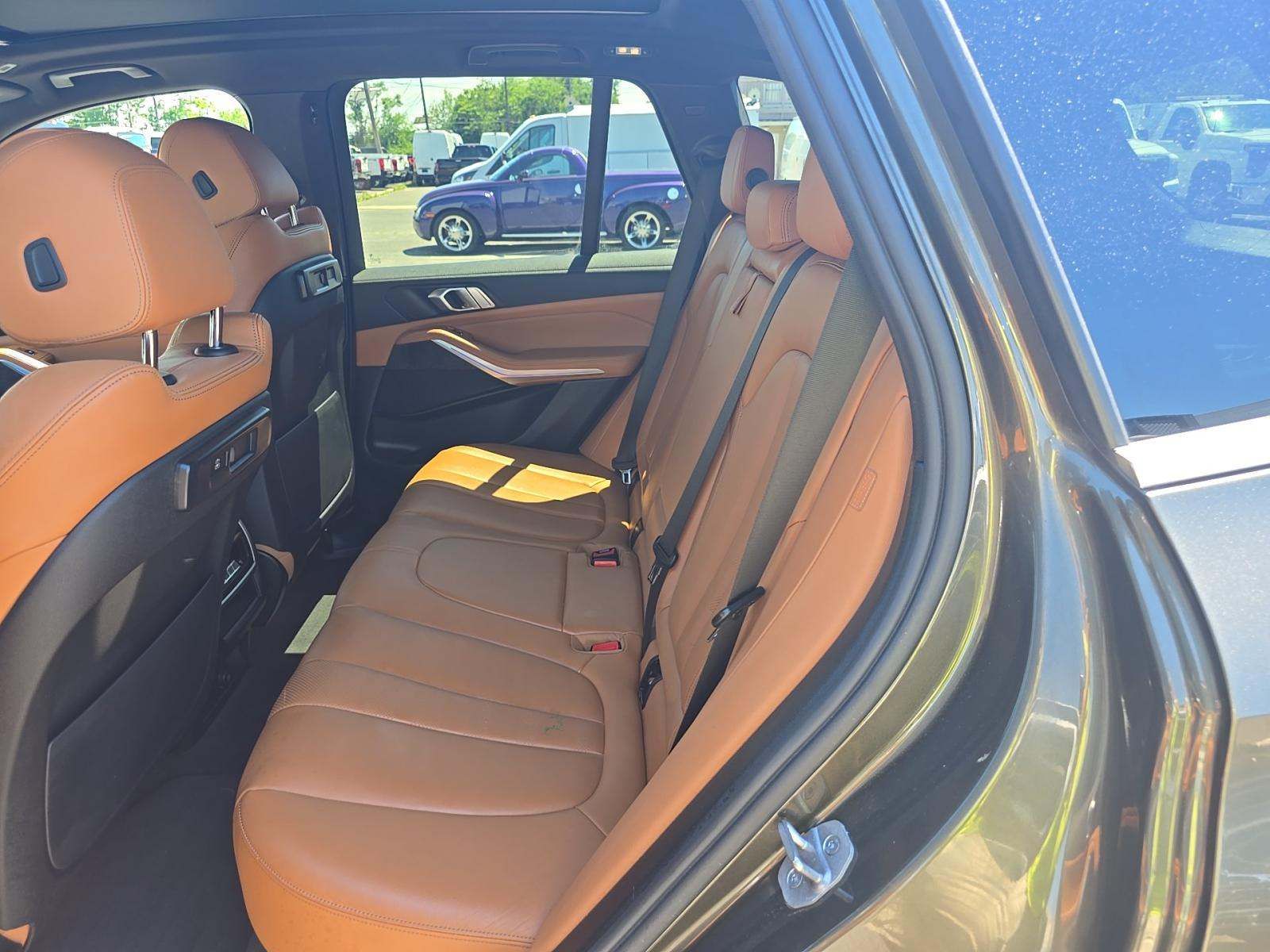 2022 BMW X5 xDrive40i AWD