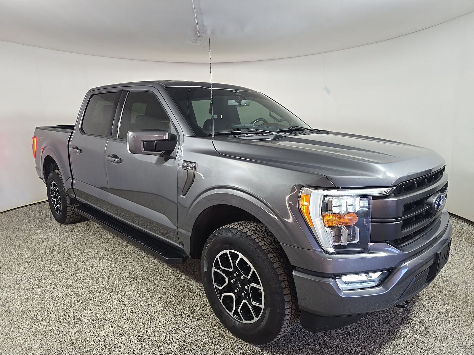 2023 Ford F-150 Lariat AWD