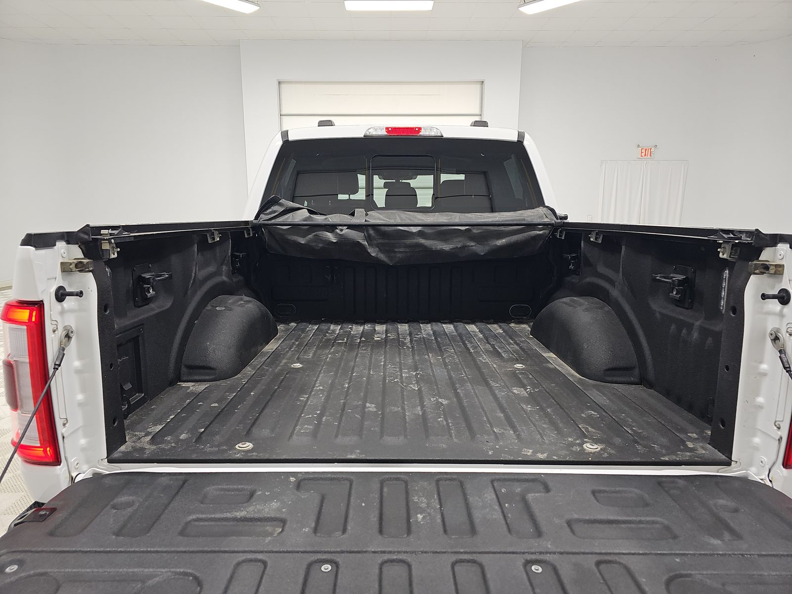 2023 Ford F-150 Lariat AWD