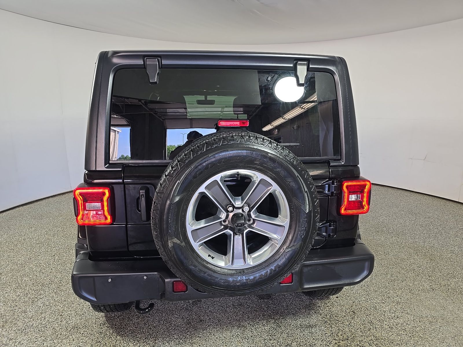 2022 Jeep Wrangler Unlimited Sahara AWD
