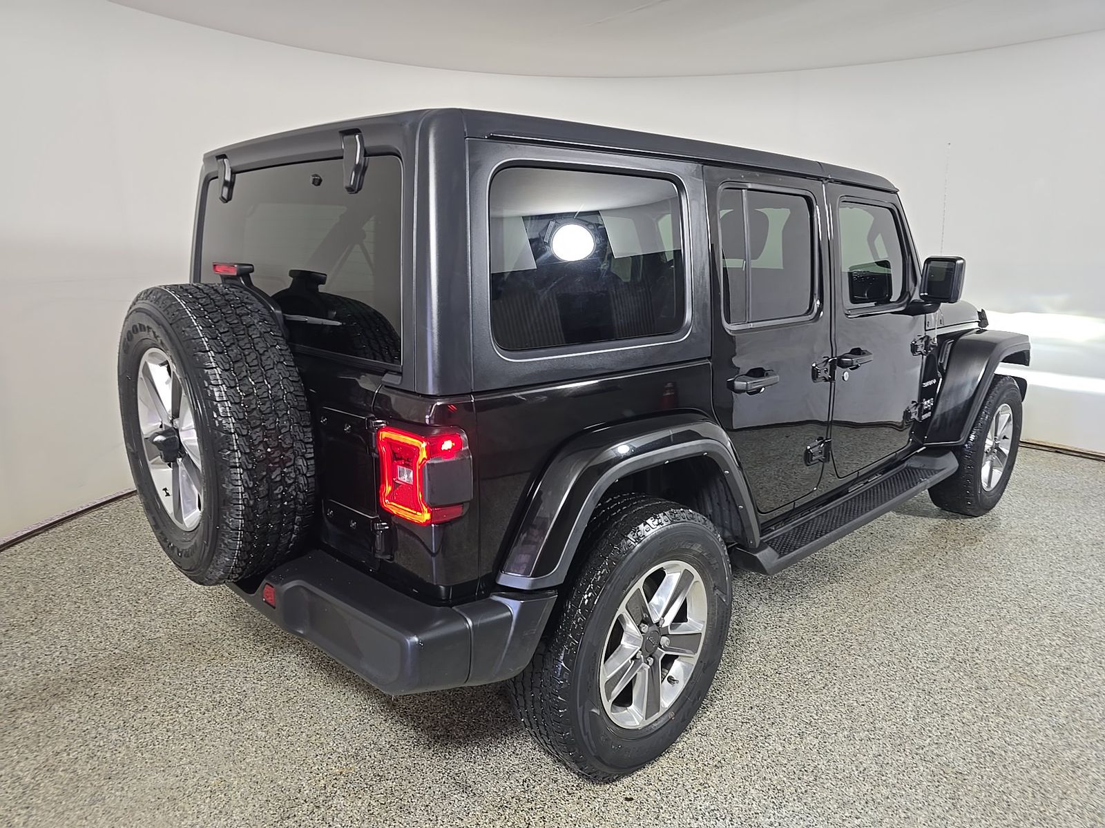 2022 Jeep Wrangler Unlimited Sahara AWD