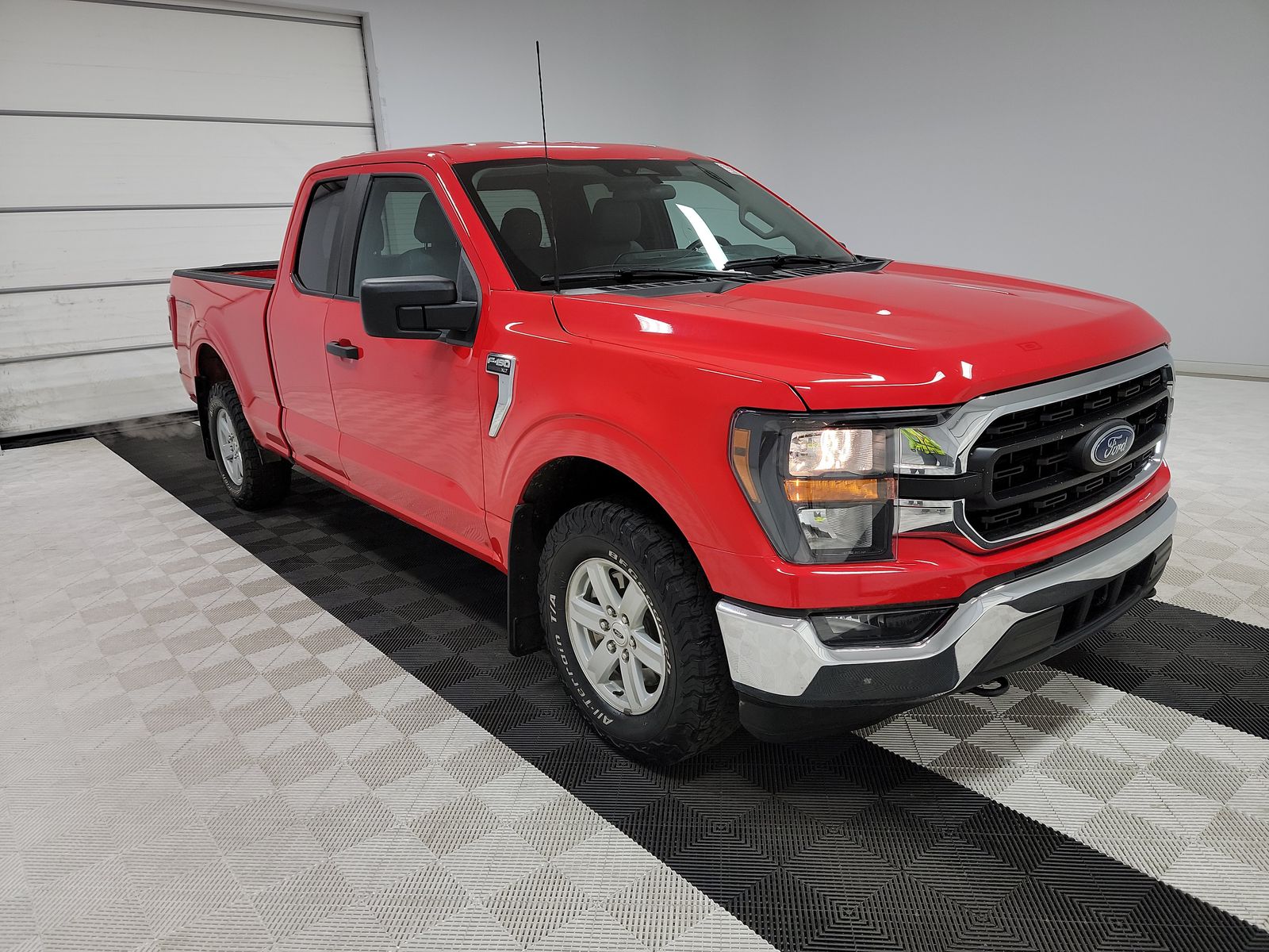 2023 Ford F-150 XLT AWD