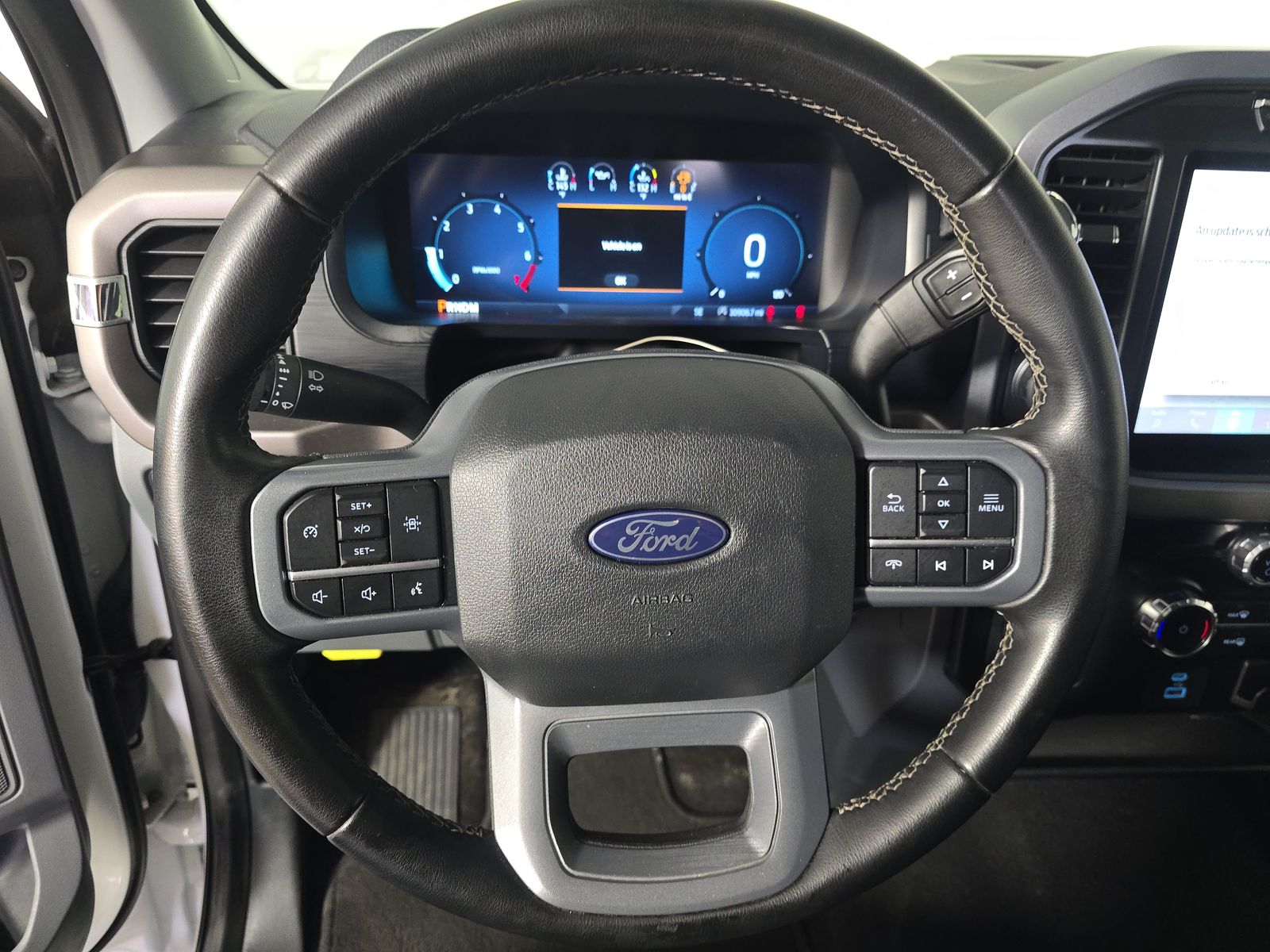 2024 Ford F-150 XLT AWD