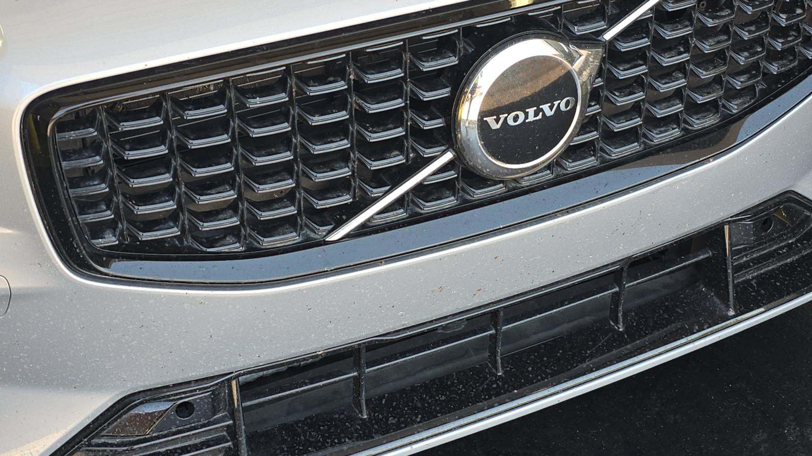 2023 Volvo S60 B5 Core AWD