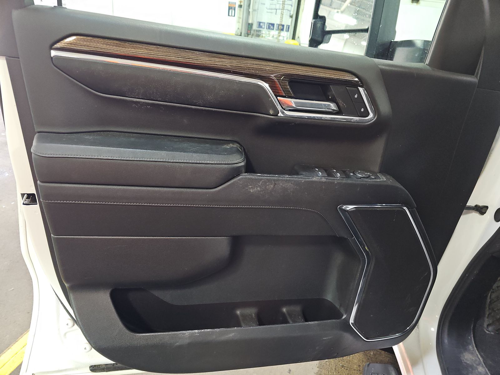 2024 Chevrolet Silverado 1500 RST AWD