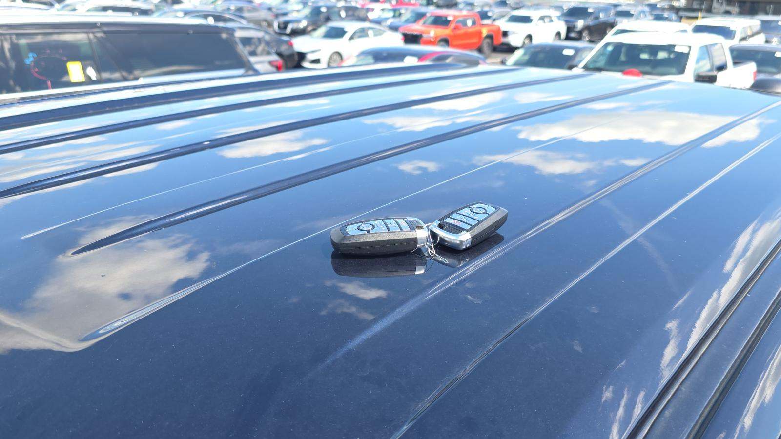 2025 Ford F-150 Hybrid Lariat AWD