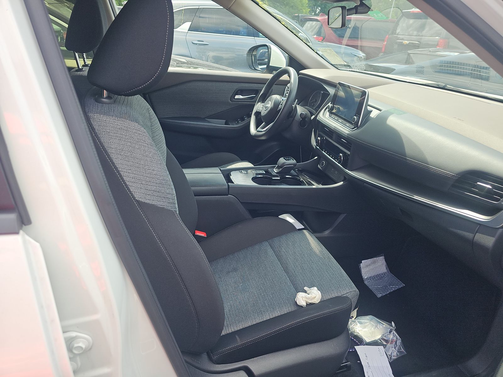 2023 Nissan Rogue SV FWD