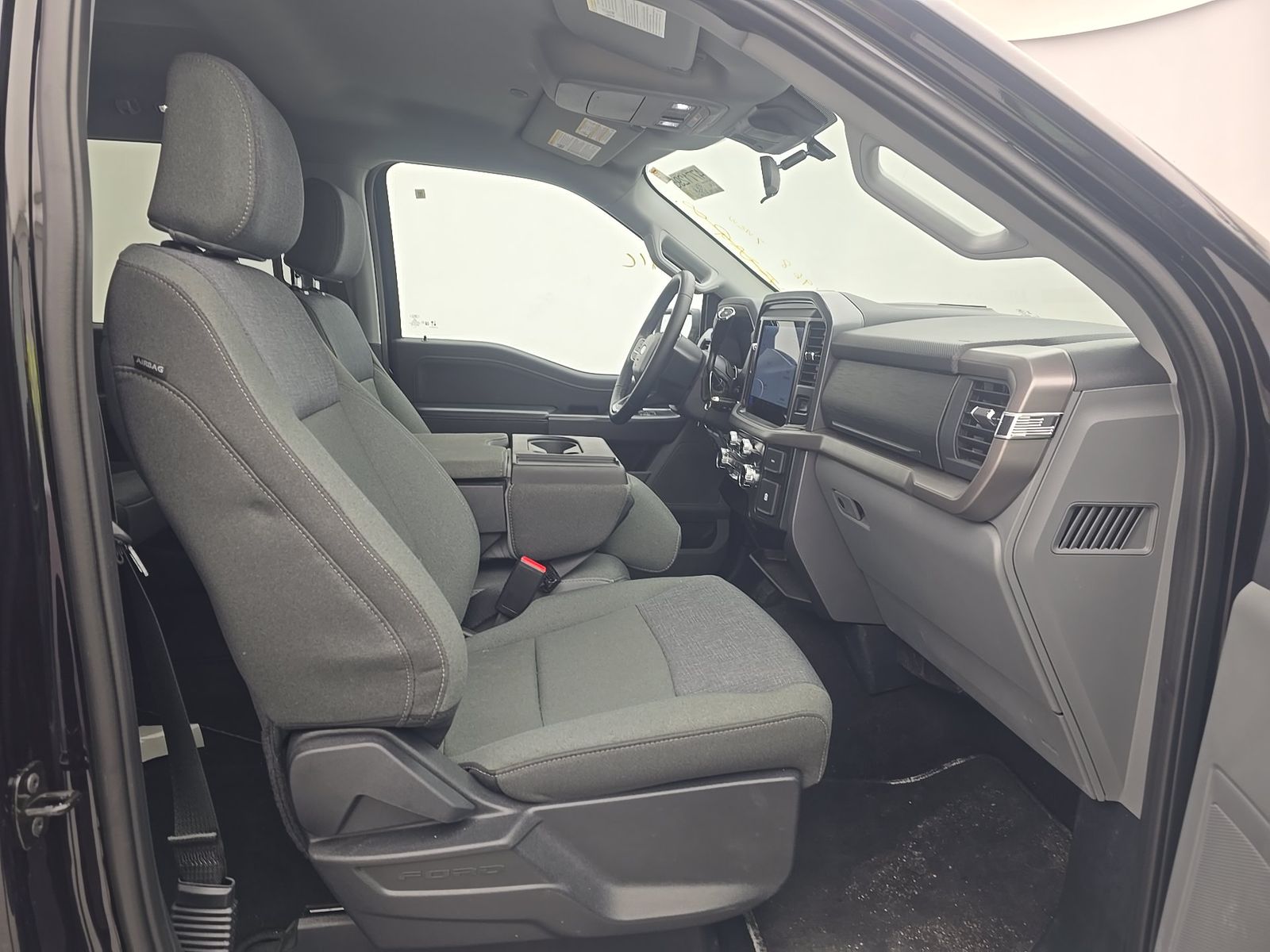 2025 Ford F-150 XLT AWD