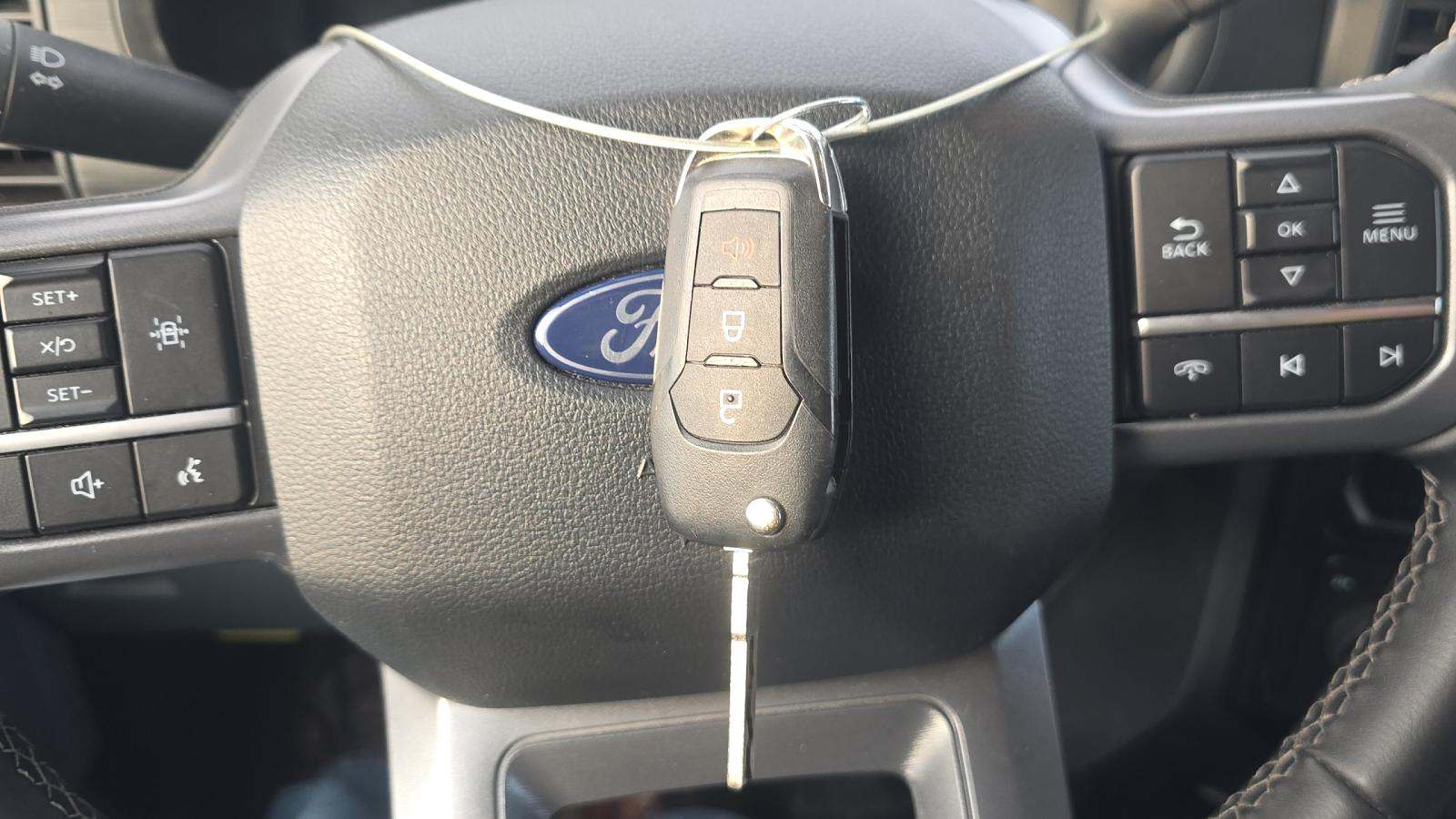 2025 Ford F-150 XLT AWD