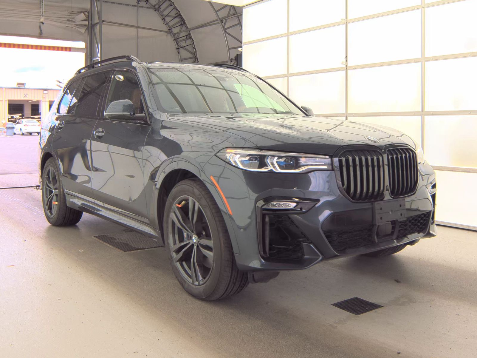 2021 BMW X7 M50i AWD