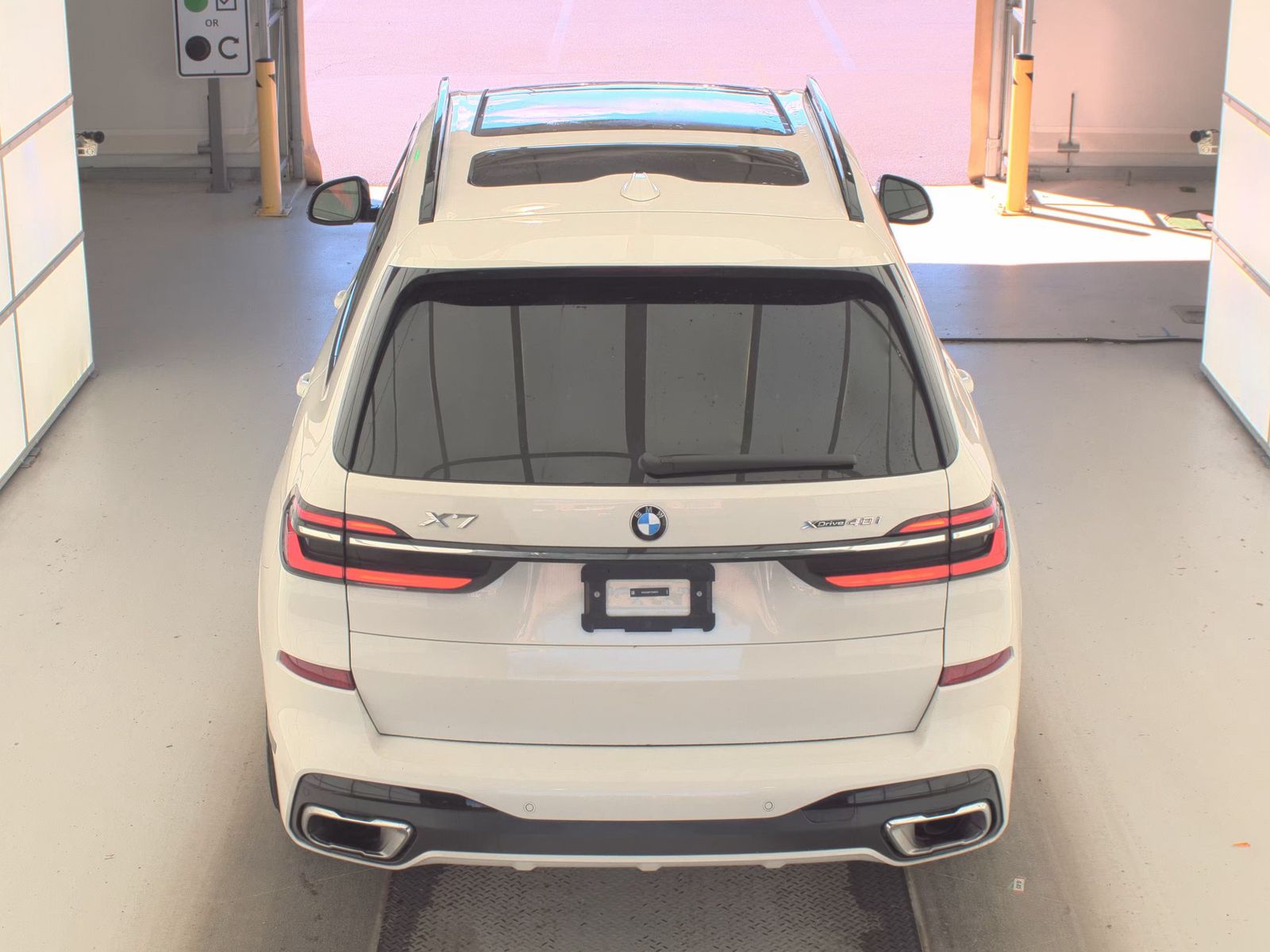 2026 BMW X7 xDrive40i AWD