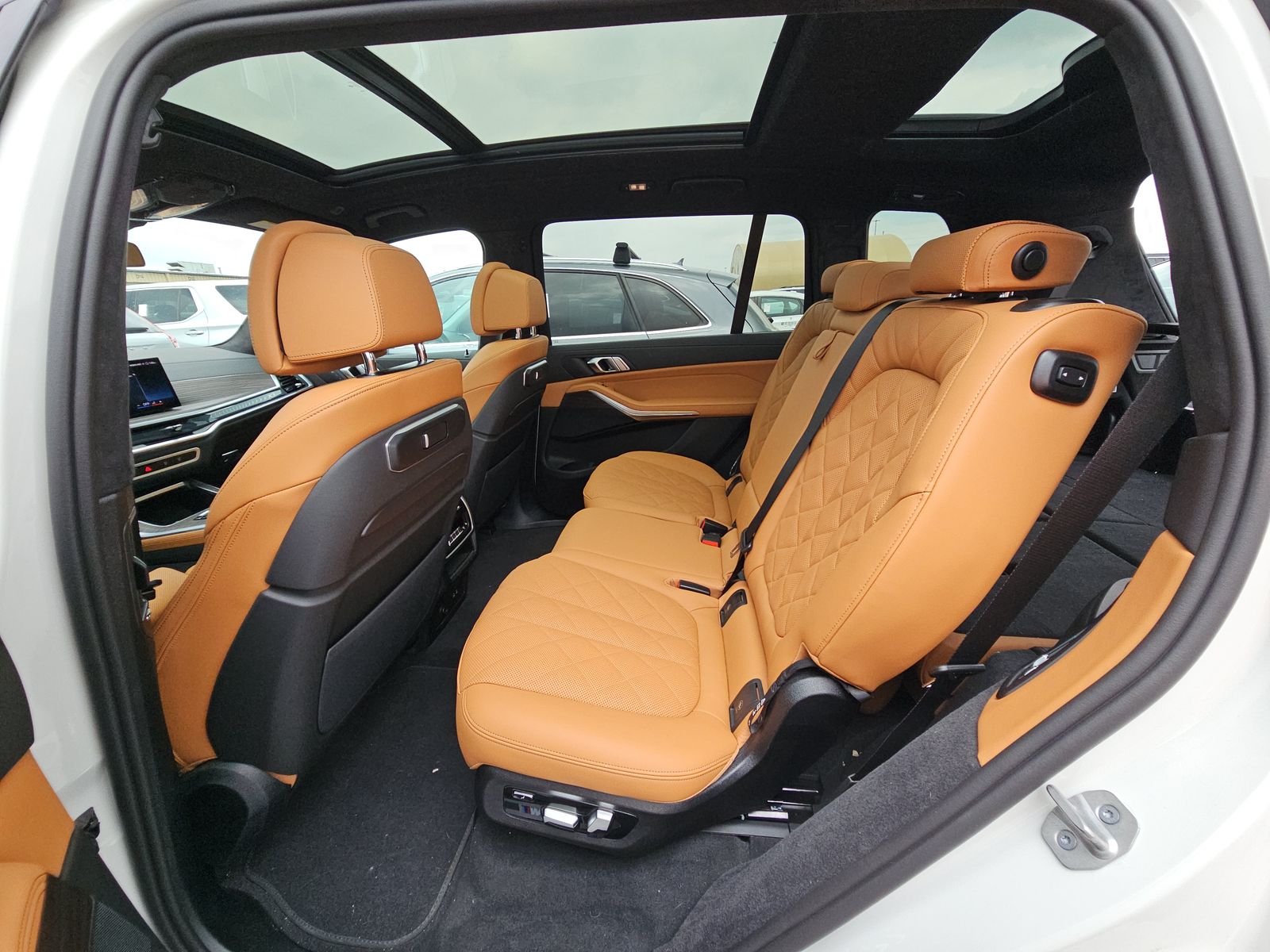 2026 BMW X7 xDrive40i AWD