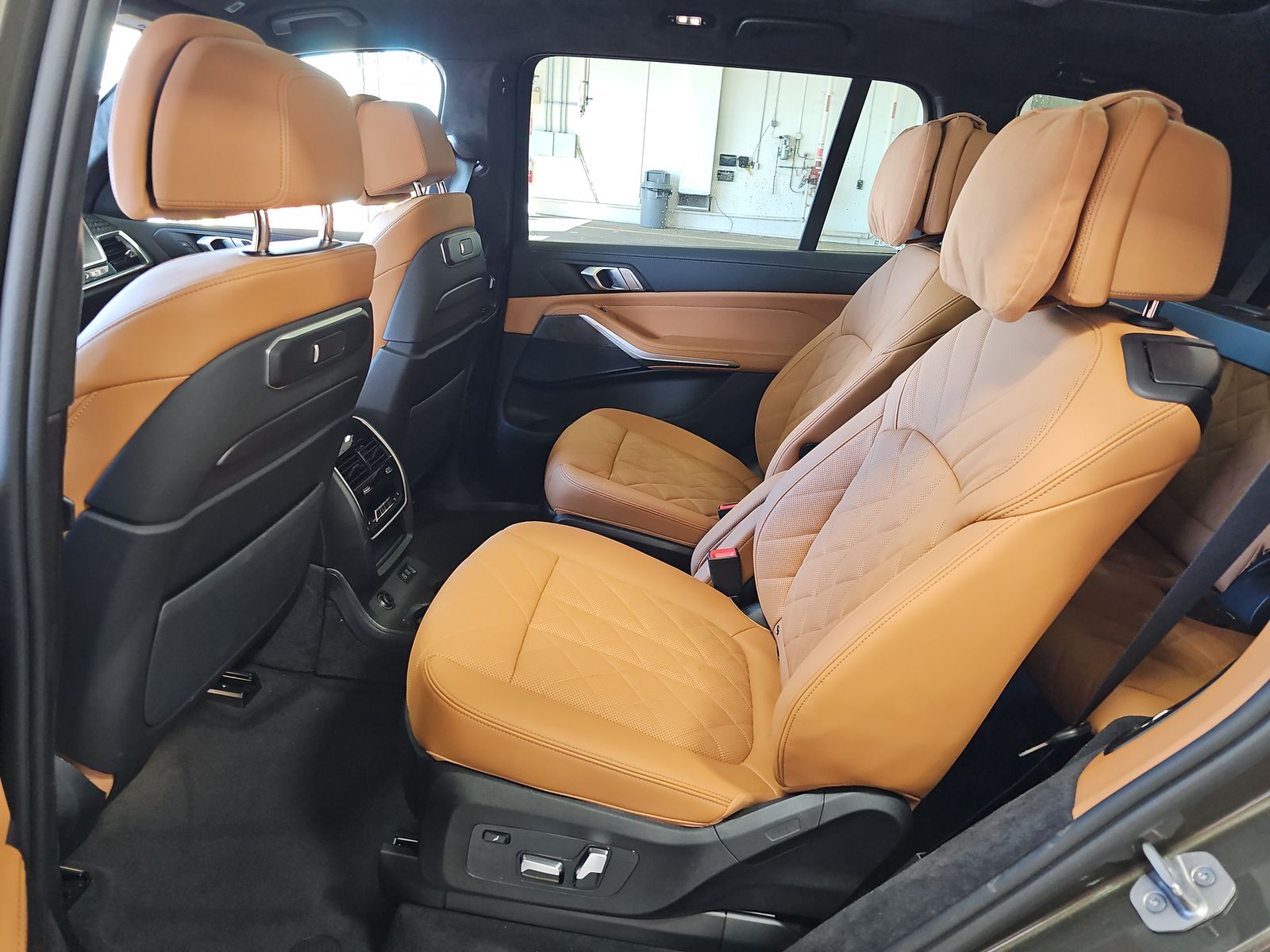 2026 BMW X7 xDrive40i AWD