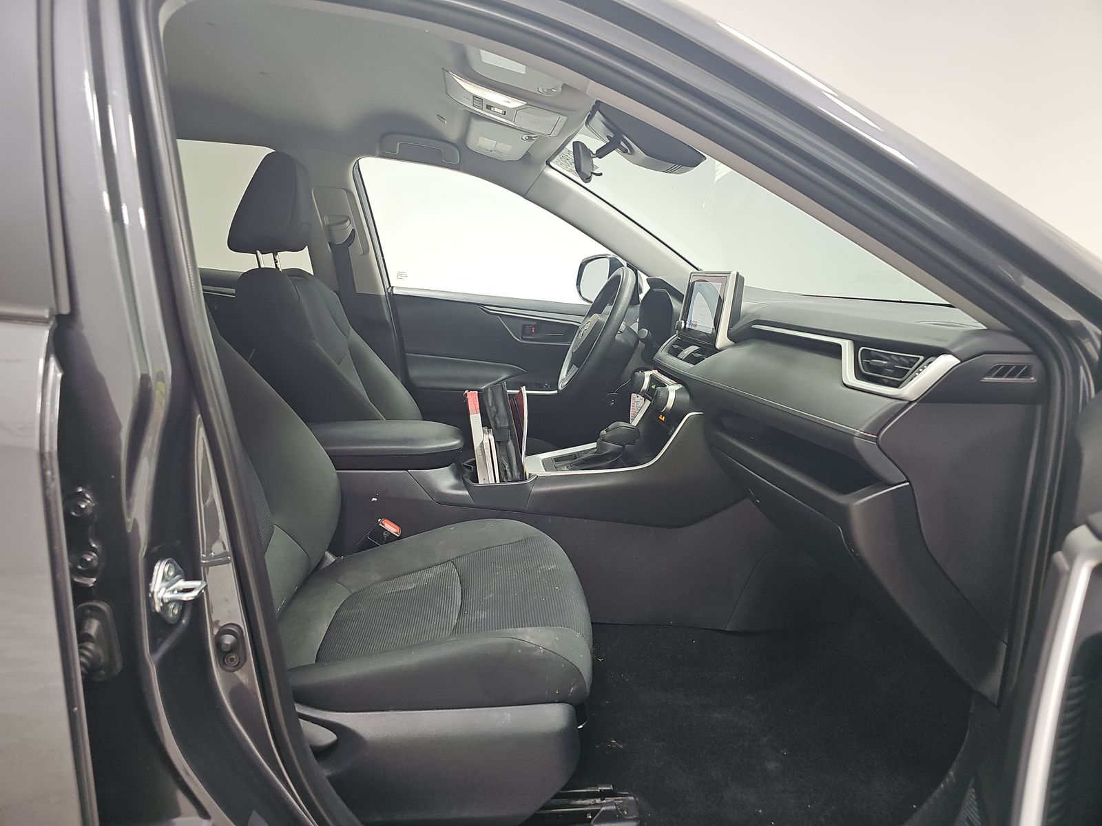 2025 Toyota RAV4 LE AWD