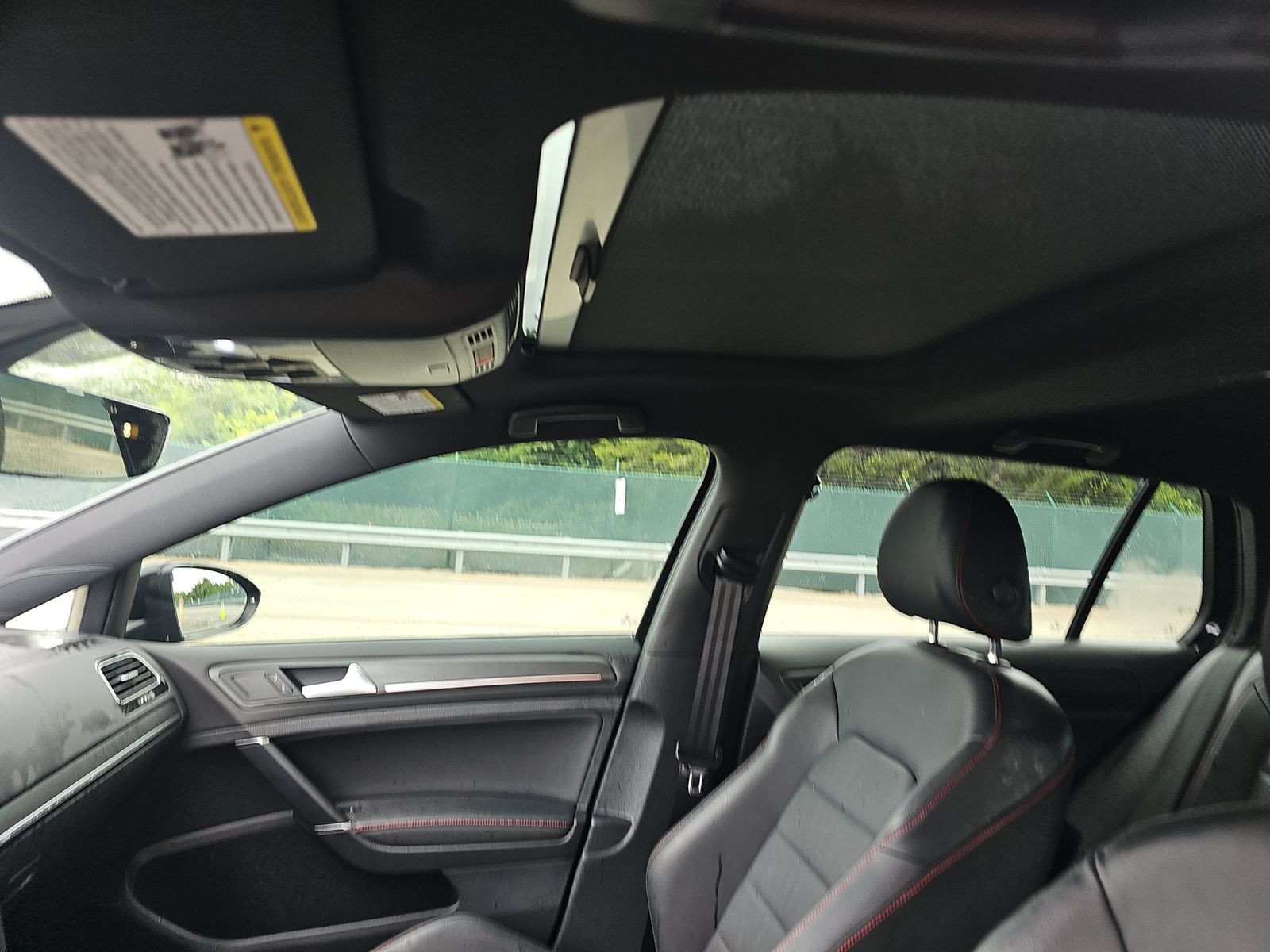 2021 Volkswagen Golf GTI 2.0T SE FWD