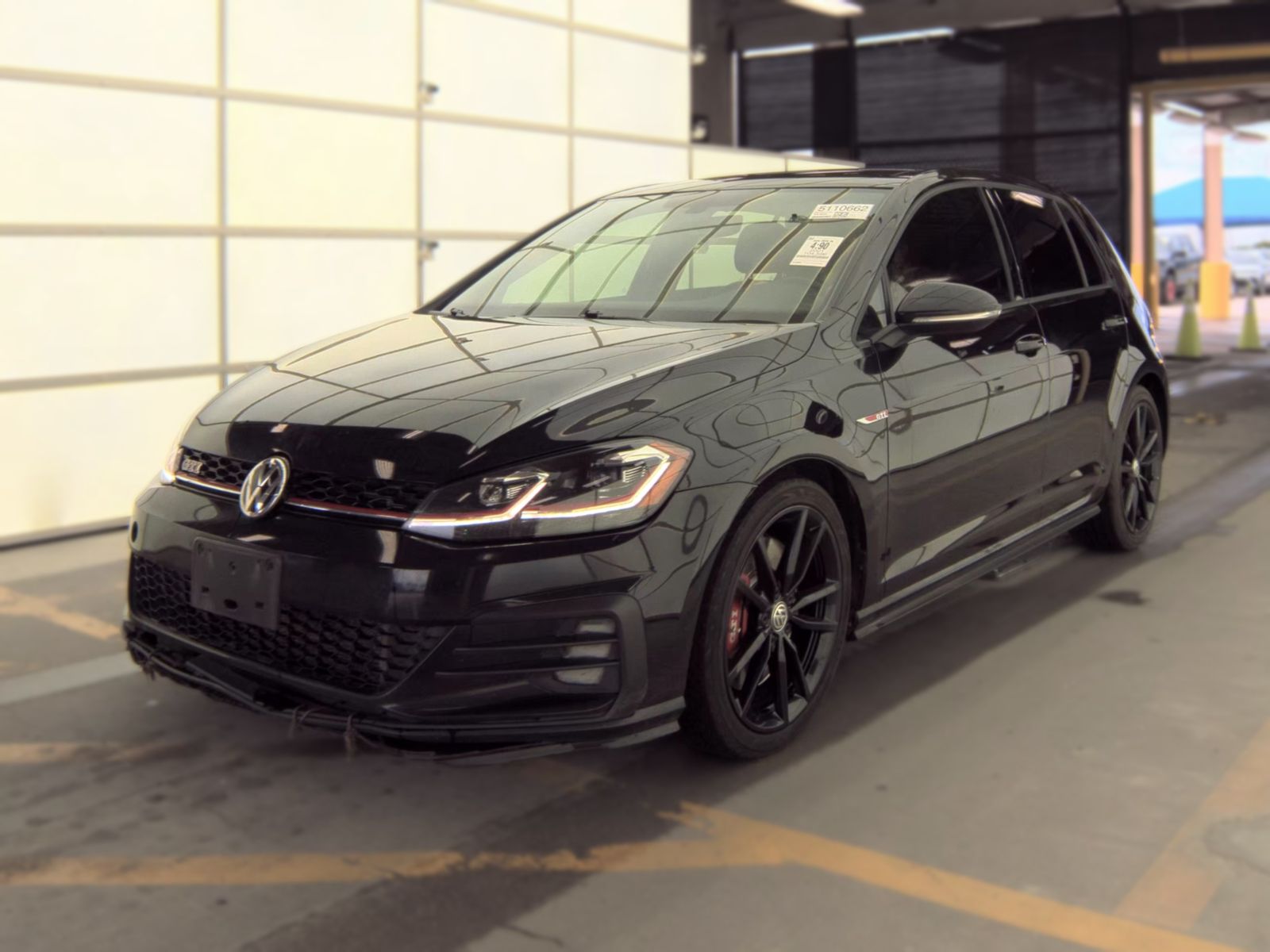 2021 Volkswagen Golf GTI 2.0T SE FWD