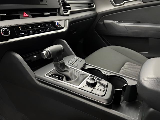 2025 Kia Sportage LX AWD