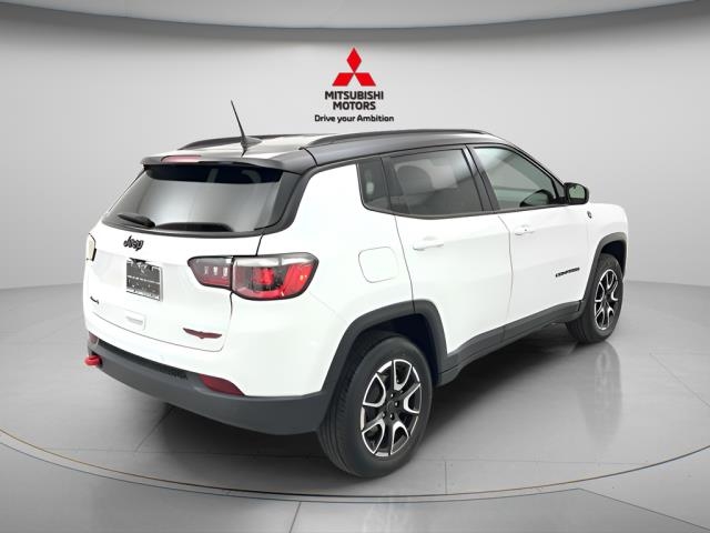 2025 Jeep Compass Trailhawk AWD