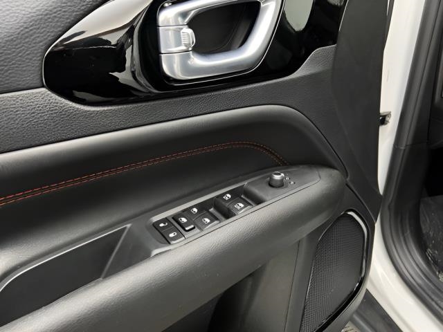 2025 Jeep Compass Trailhawk AWD
