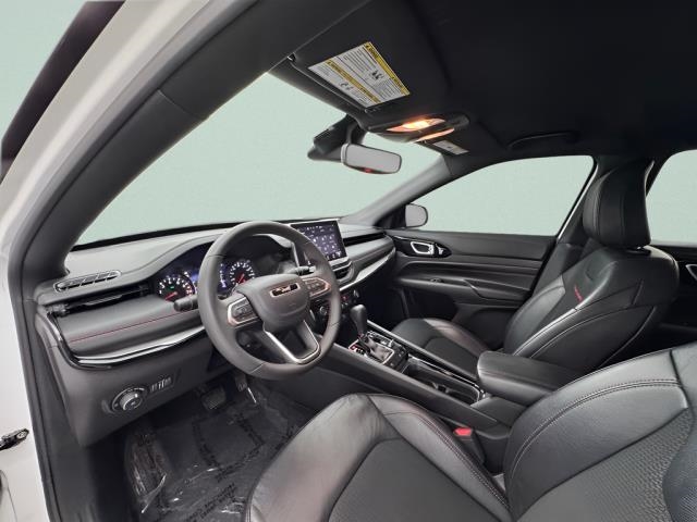 2025 Jeep Compass Trailhawk AWD