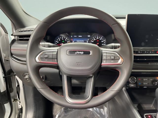 2025 Jeep Compass Trailhawk AWD
