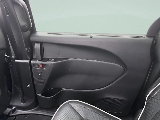 2026 Chrysler Pacifica Limited FWD