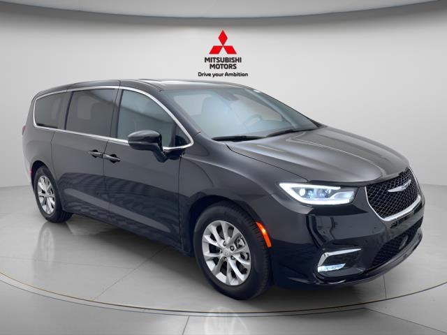2026 Chrysler Pacifica Limited FWD