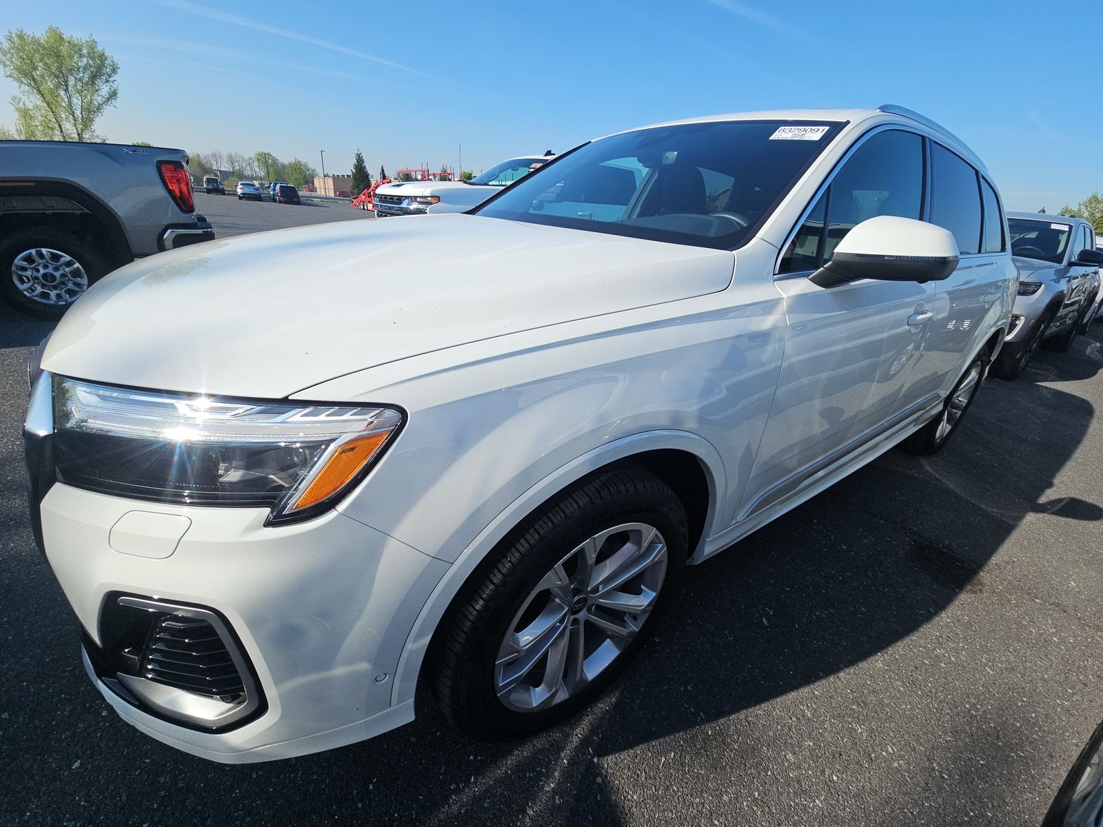 2025 Audi Q7 Premium Plus FWD
