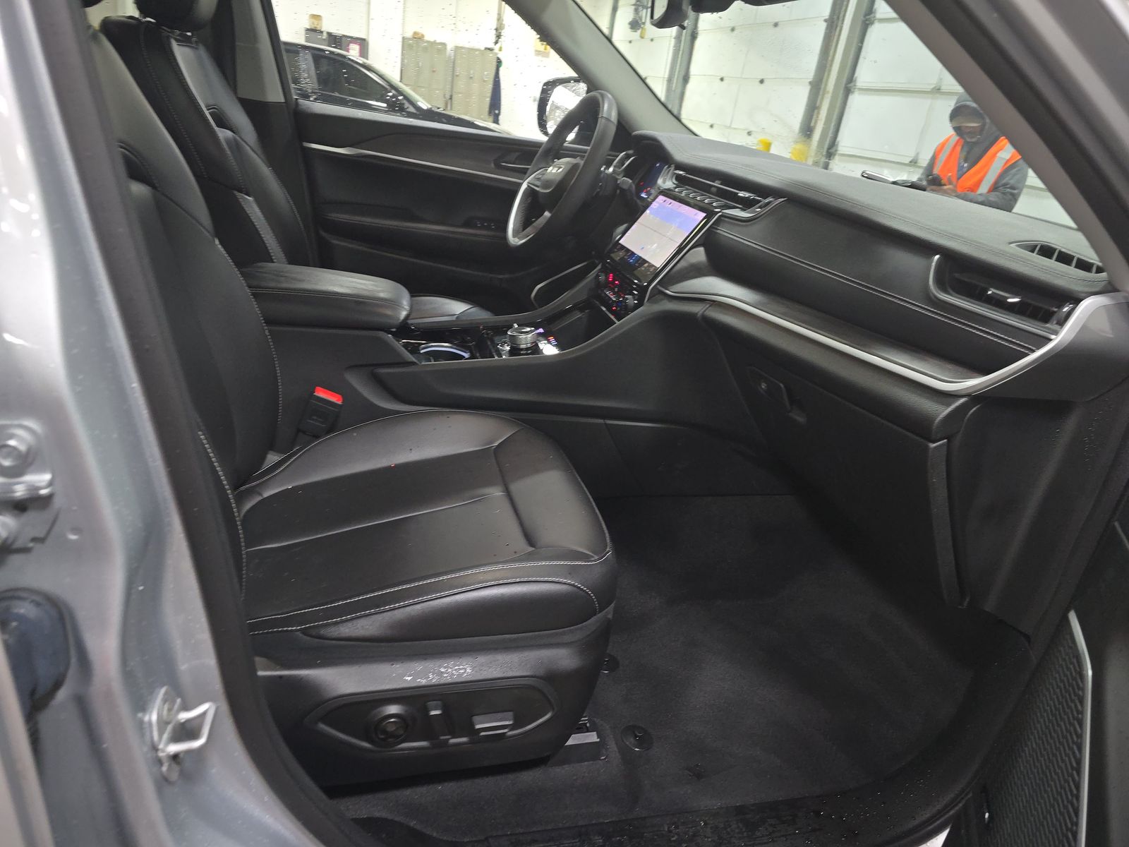 2023 Jeep Grand Cherokee L Limited AWD