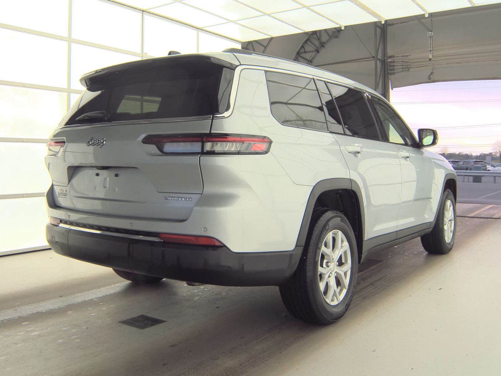2023 Jeep Grand Cherokee L Limited AWD