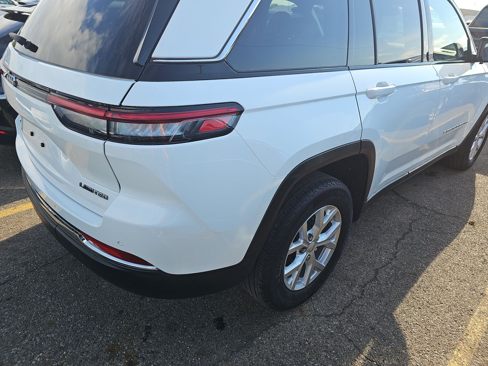 2023 Jeep Grand Cherokee Limited AWD