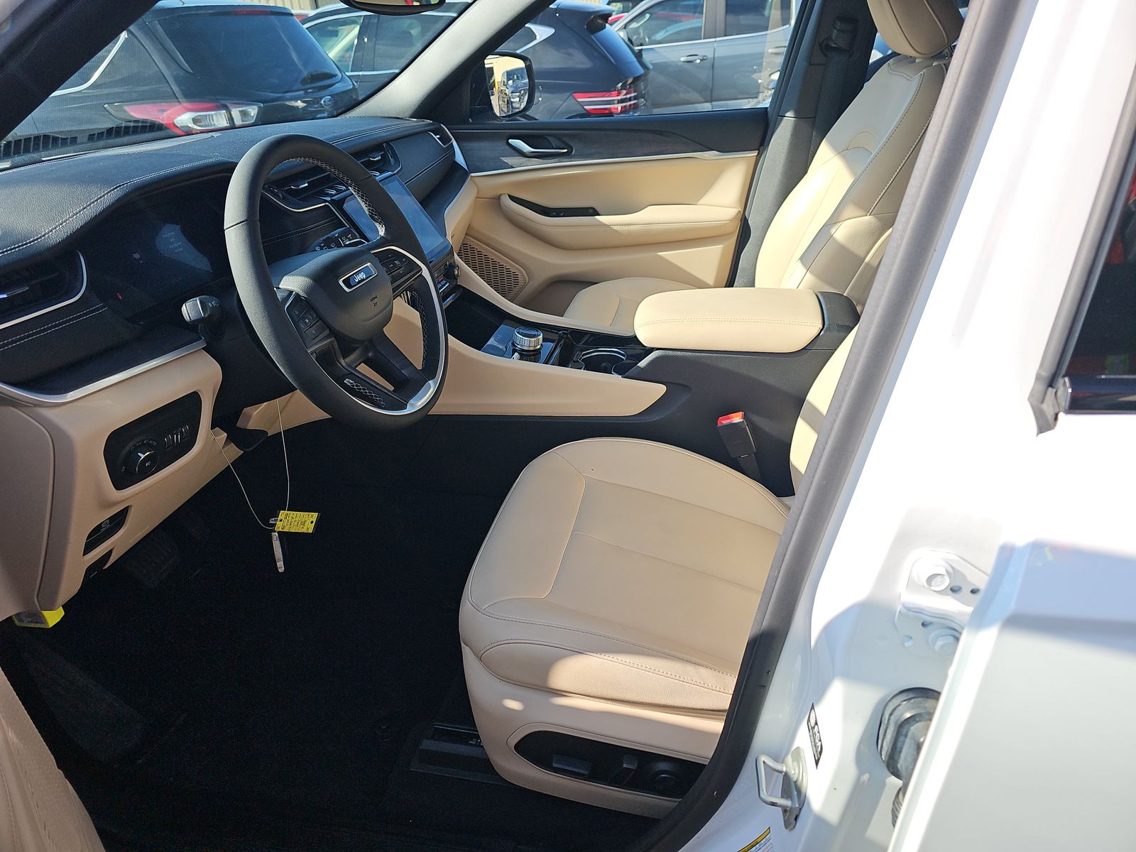 2023 Jeep Grand Cherokee Limited AWD