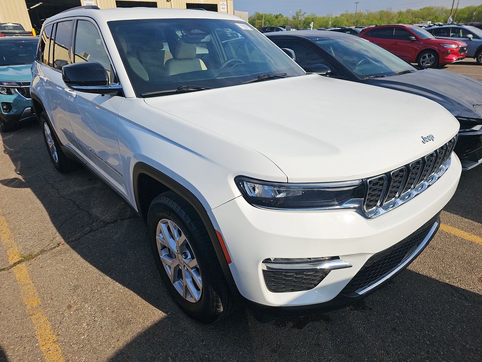 2023 Jeep Grand Cherokee Limited AWD