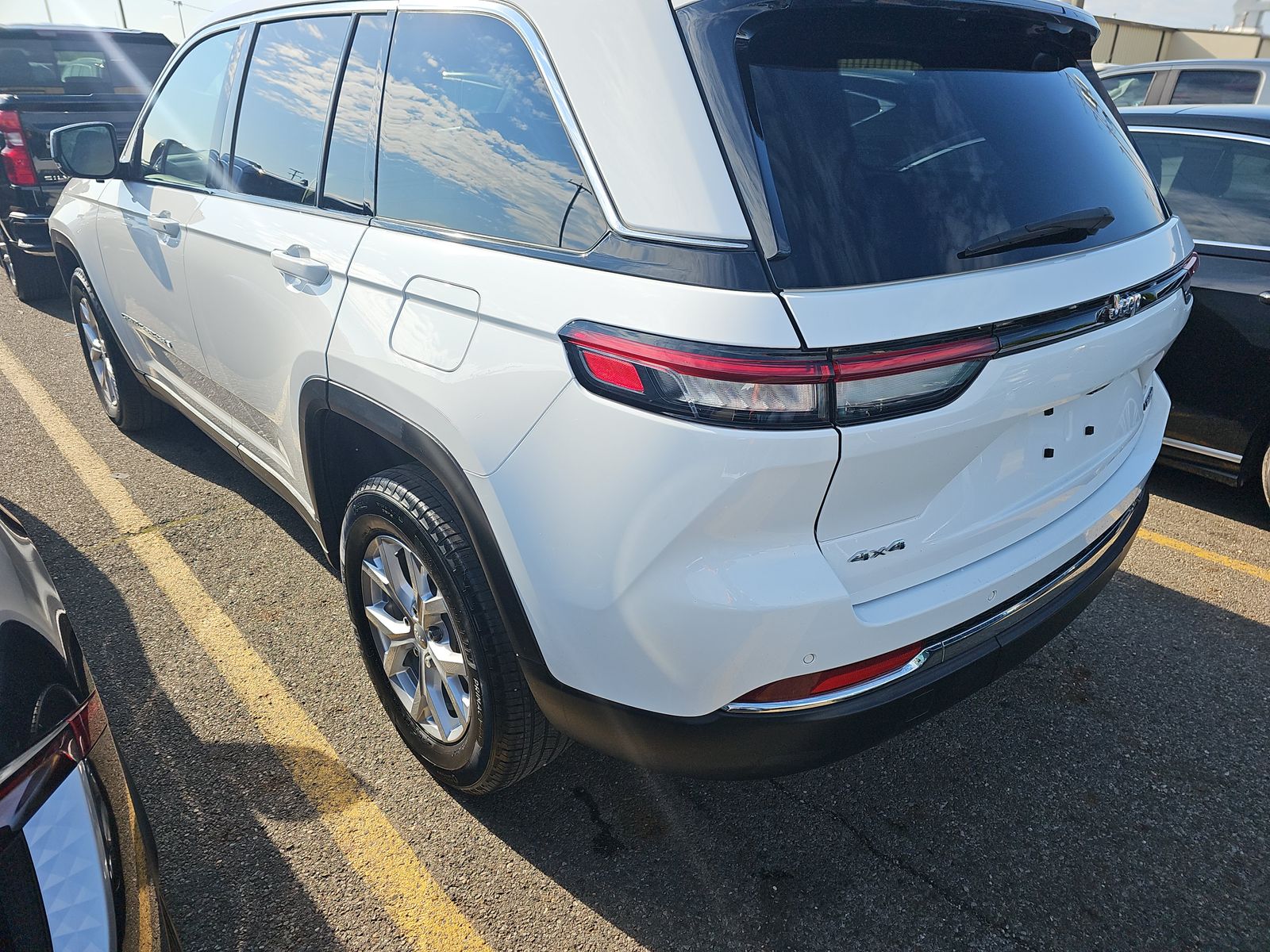 2023 Jeep Grand Cherokee Limited AWD