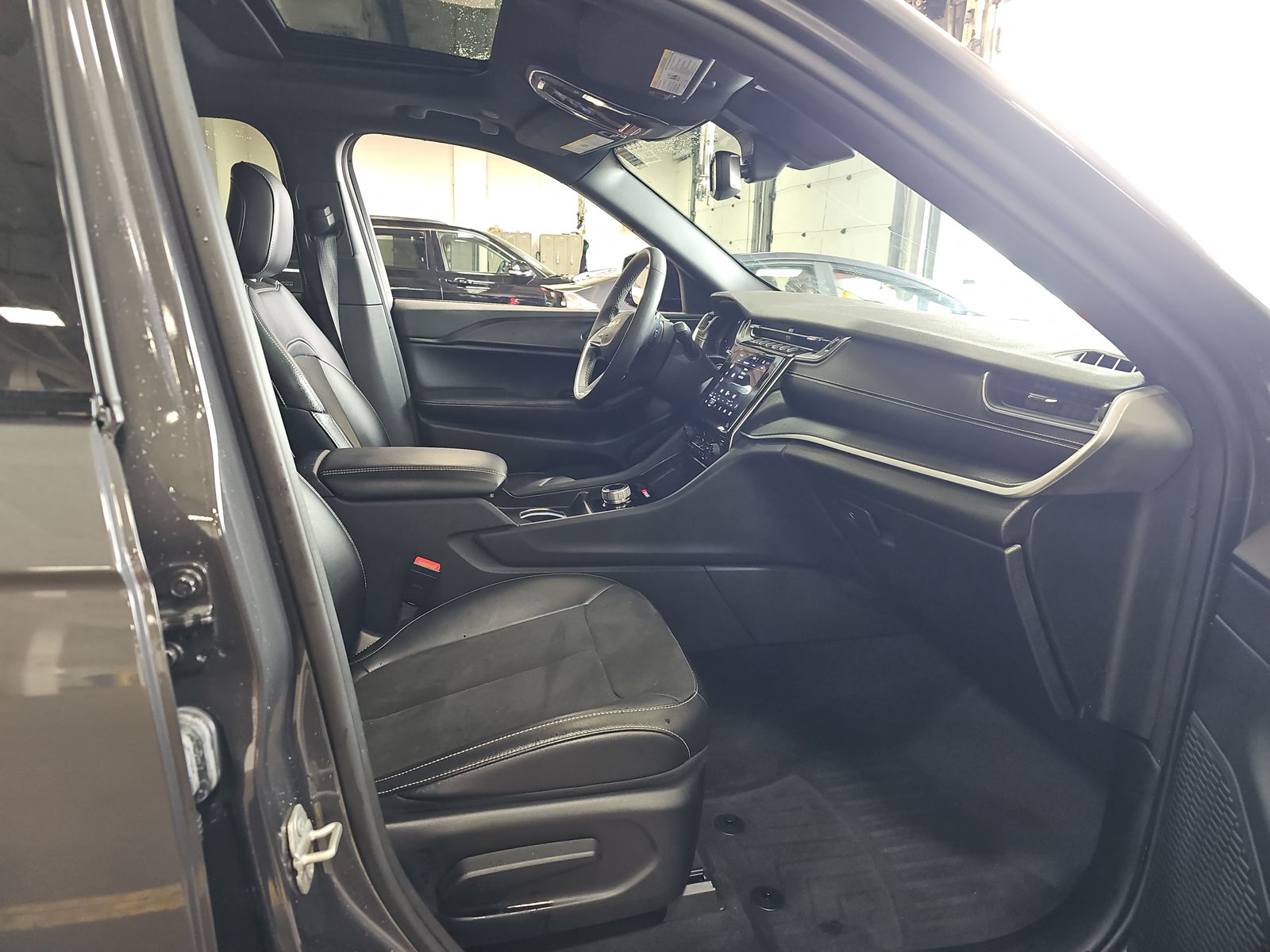 2023 Jeep Grand Cherokee Altitude X AWD