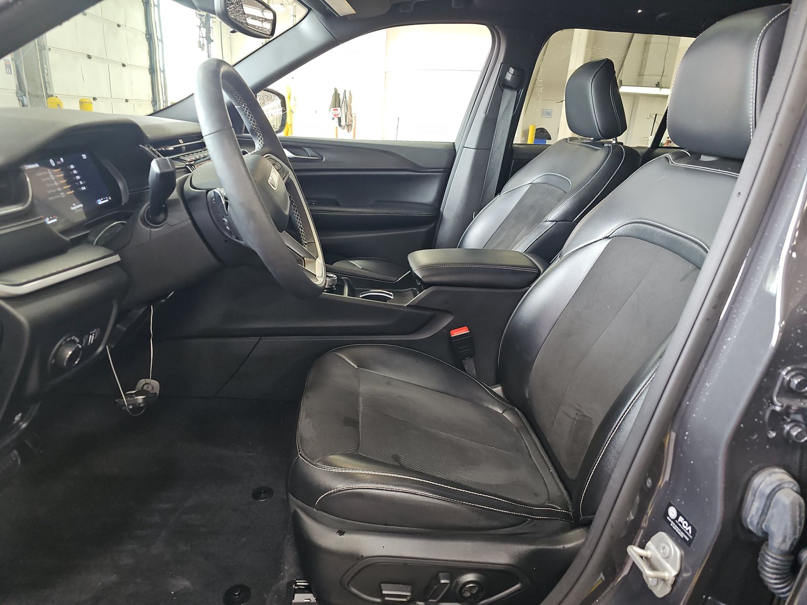 2023 Jeep Grand Cherokee Altitude X AWD
