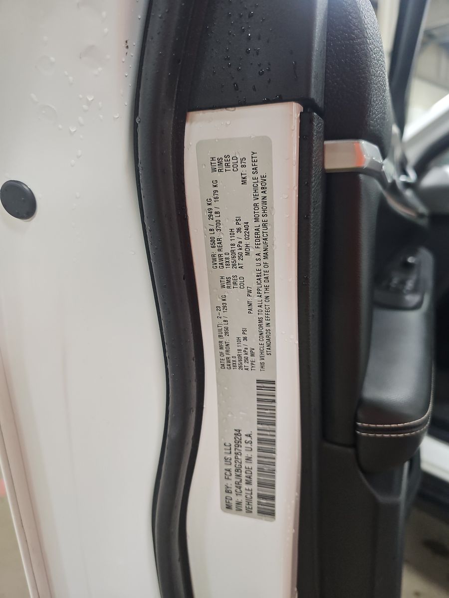 2023 Jeep Grand Cherokee L Limited AWD