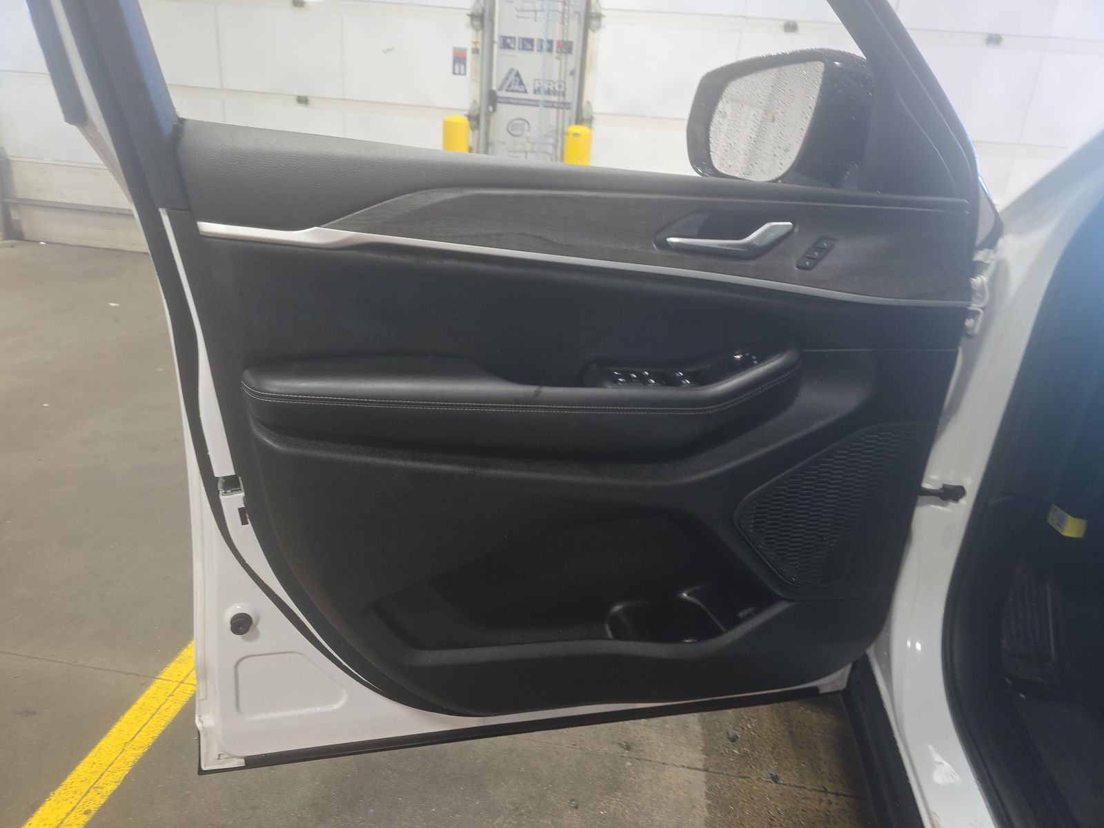 2023 Jeep Grand Cherokee Limited AWD