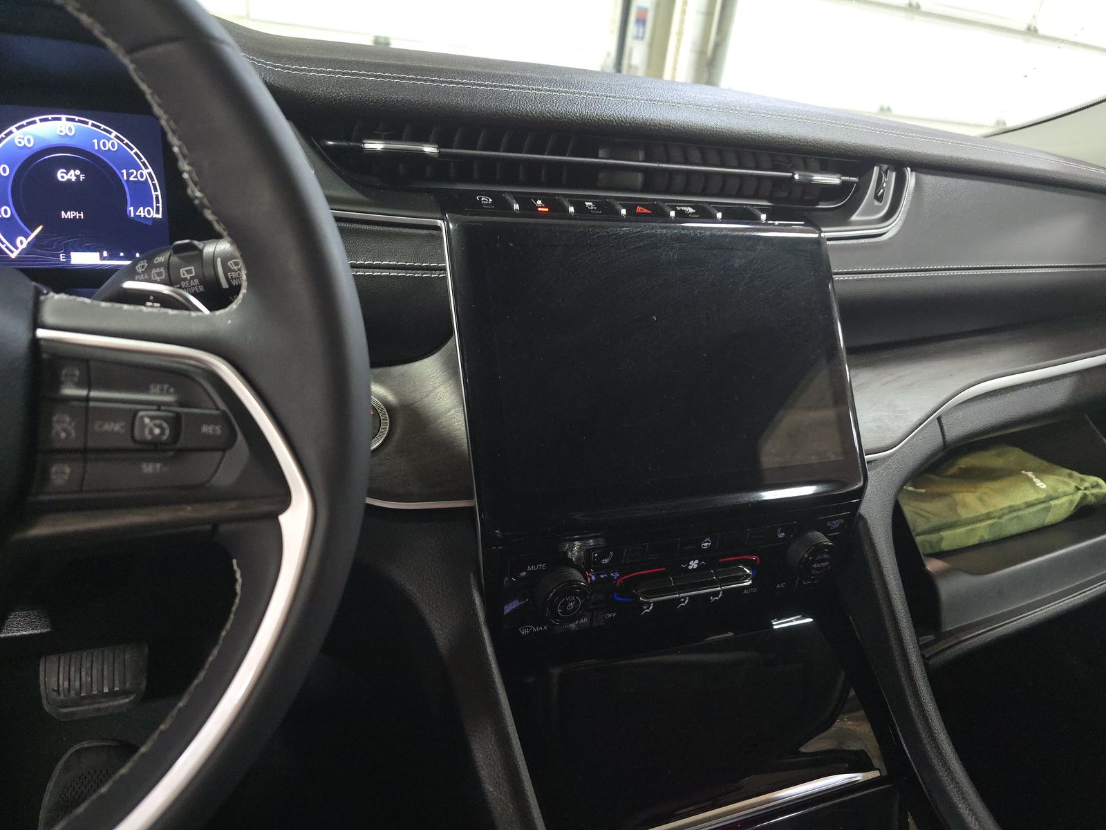 2023 Jeep Grand Cherokee L Limited AWD