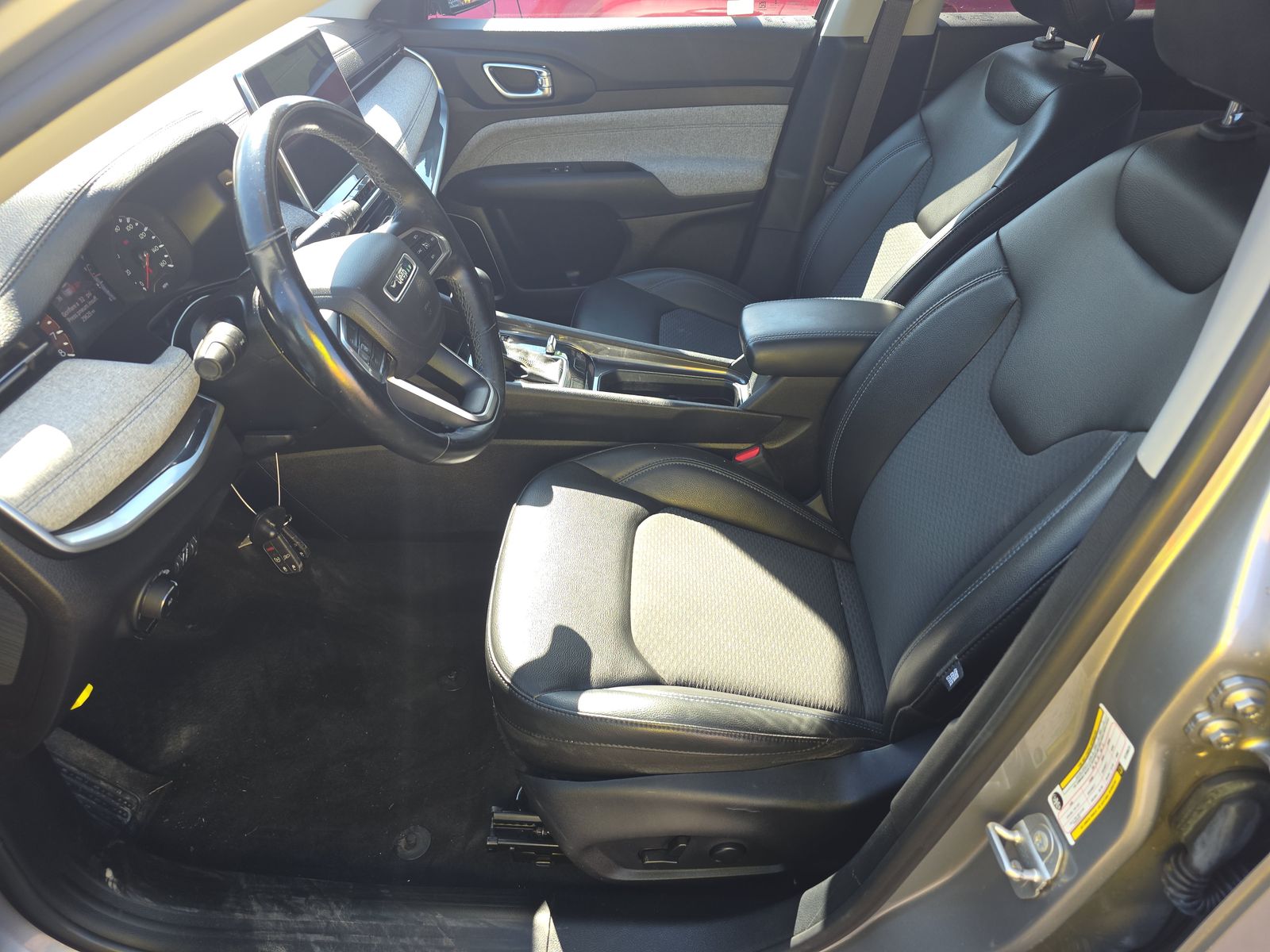 2022 Jeep Compass Latitude AWD