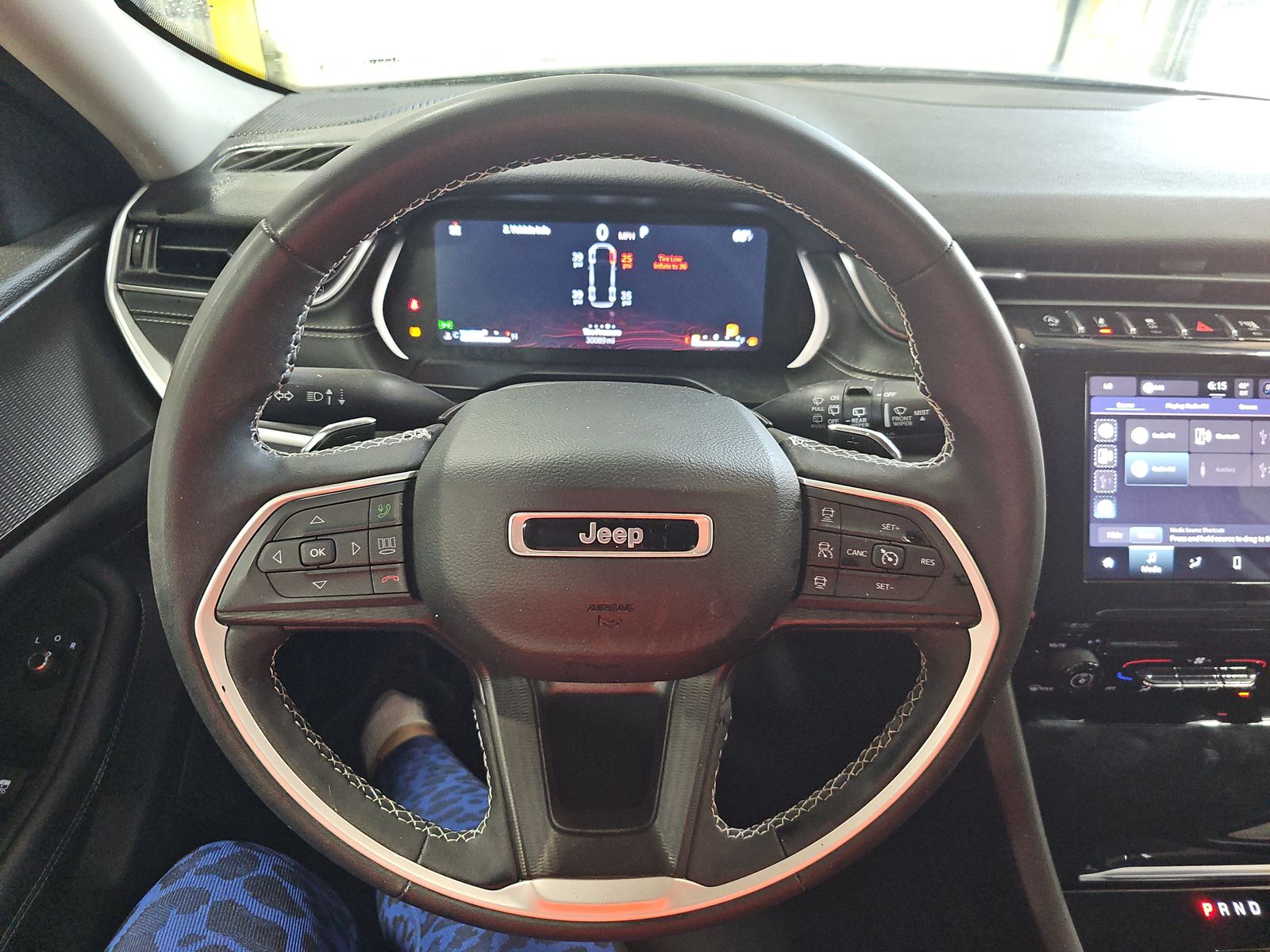 2023 Jeep Grand Cherokee L Laredo AWD
