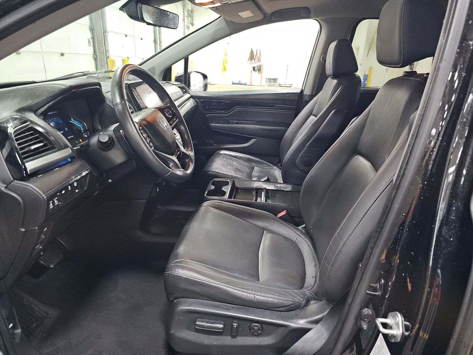 2023 Honda Odyssey Touring FWD