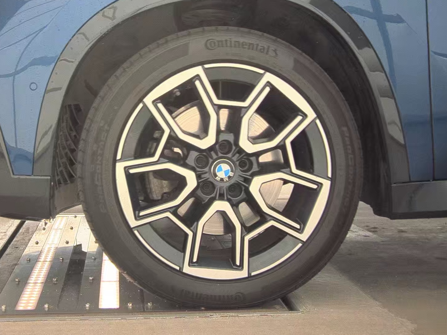 2023 BMW X1 xDrive28i AWD