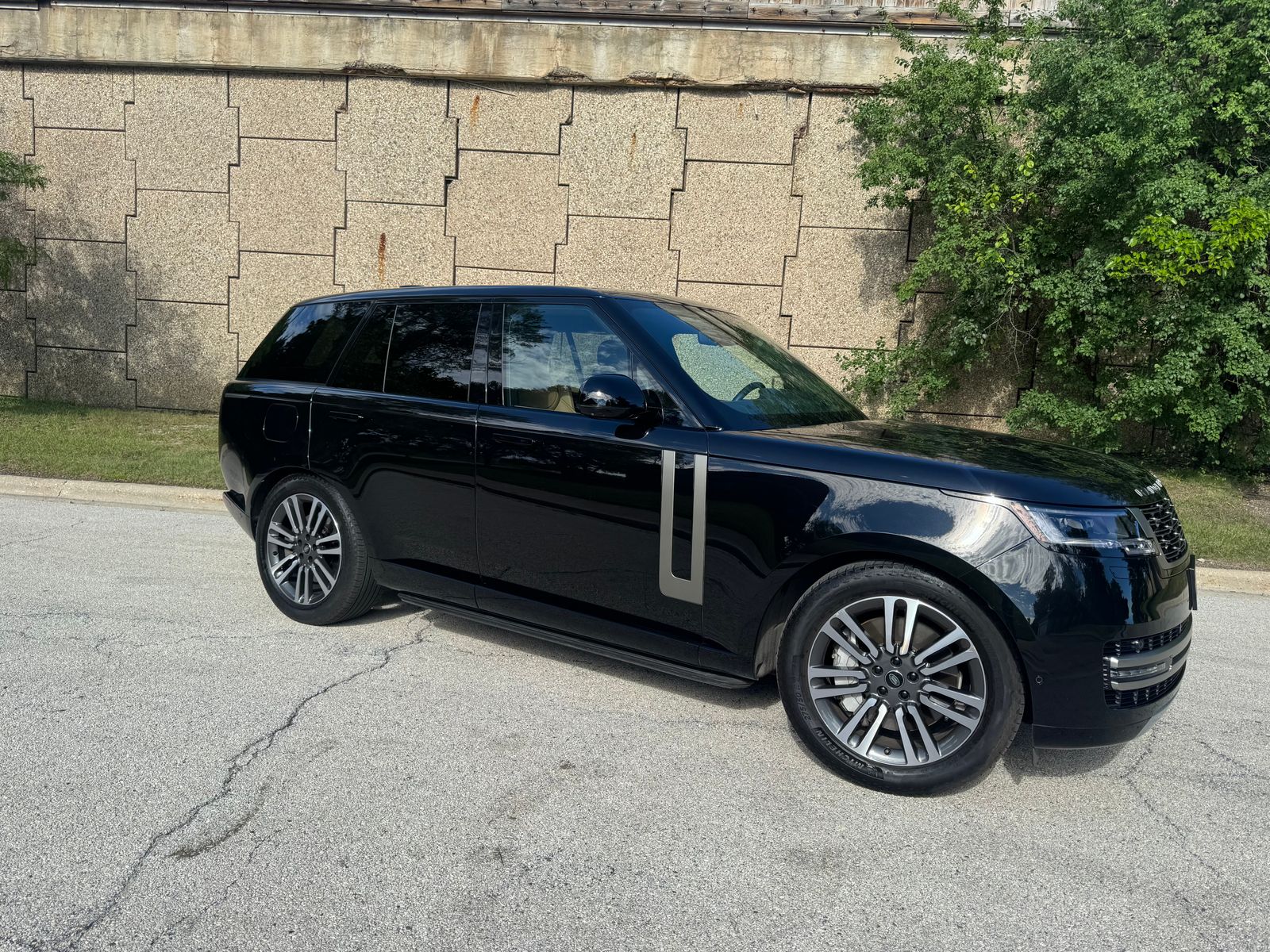 2024 Land Rover Range Rover SE AWD