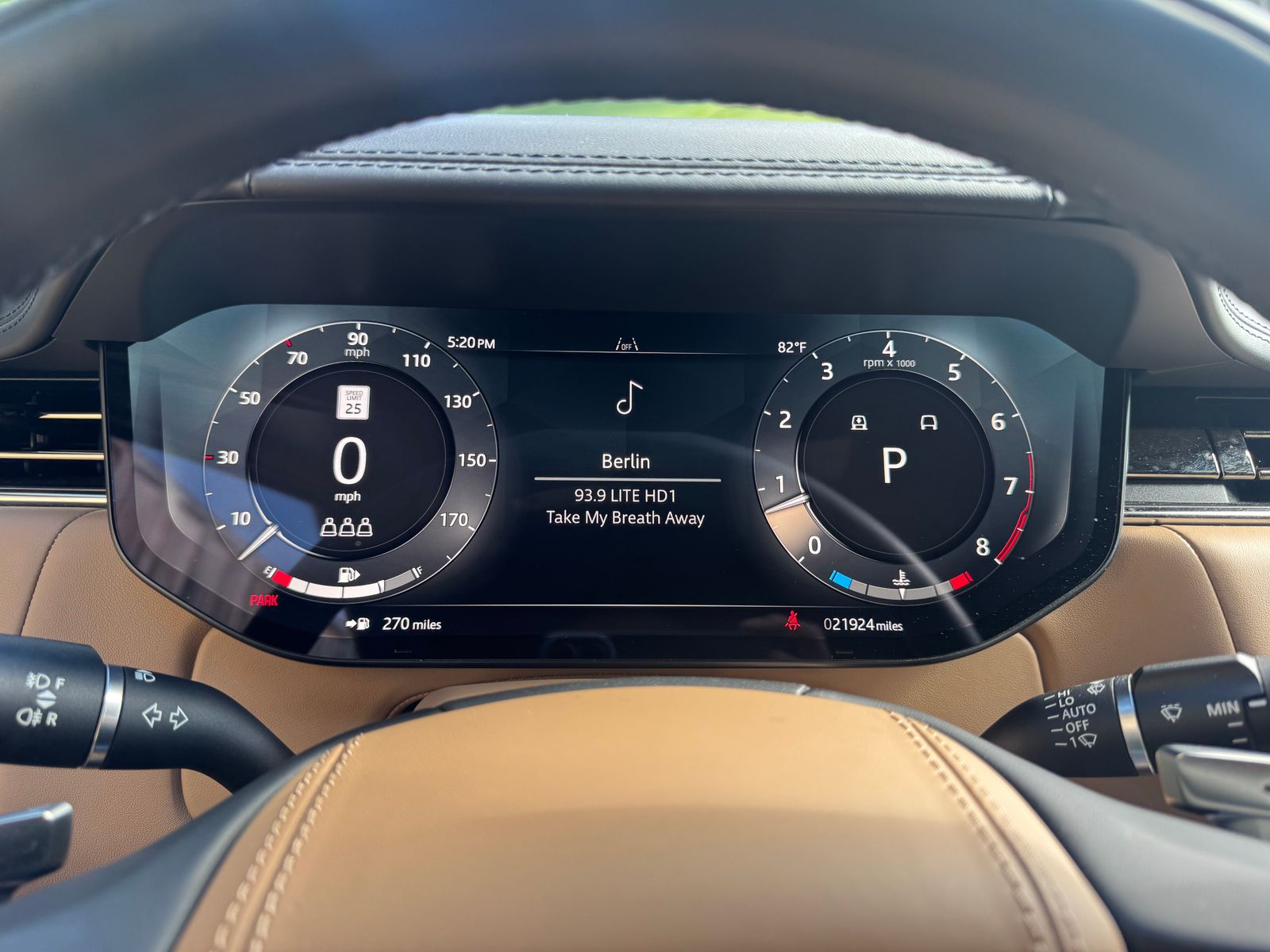 2024 Land Rover Range Rover SE AWD