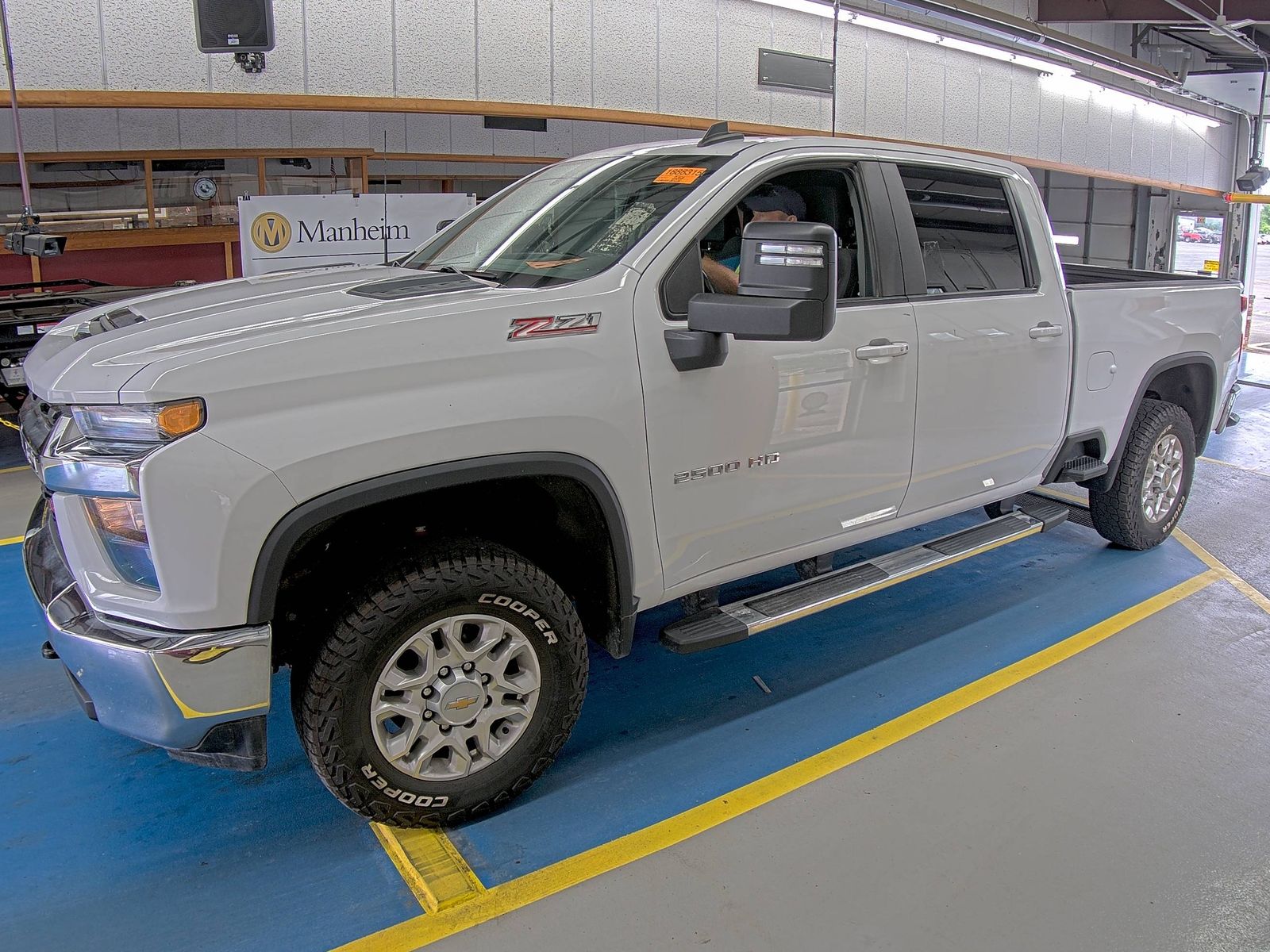 2023 Chevrolet Silverado 2500HD LT AWD