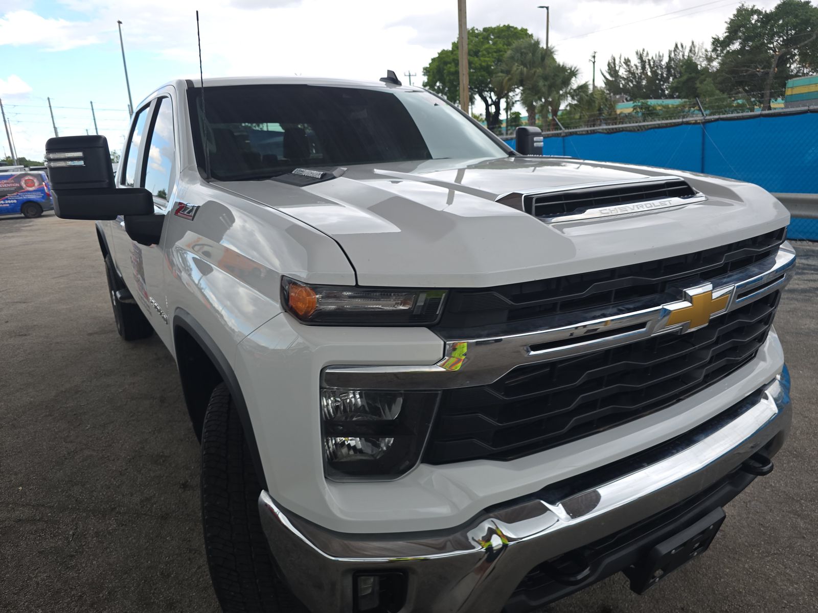 2024 Chevrolet Silverado 2500HD LT AWD